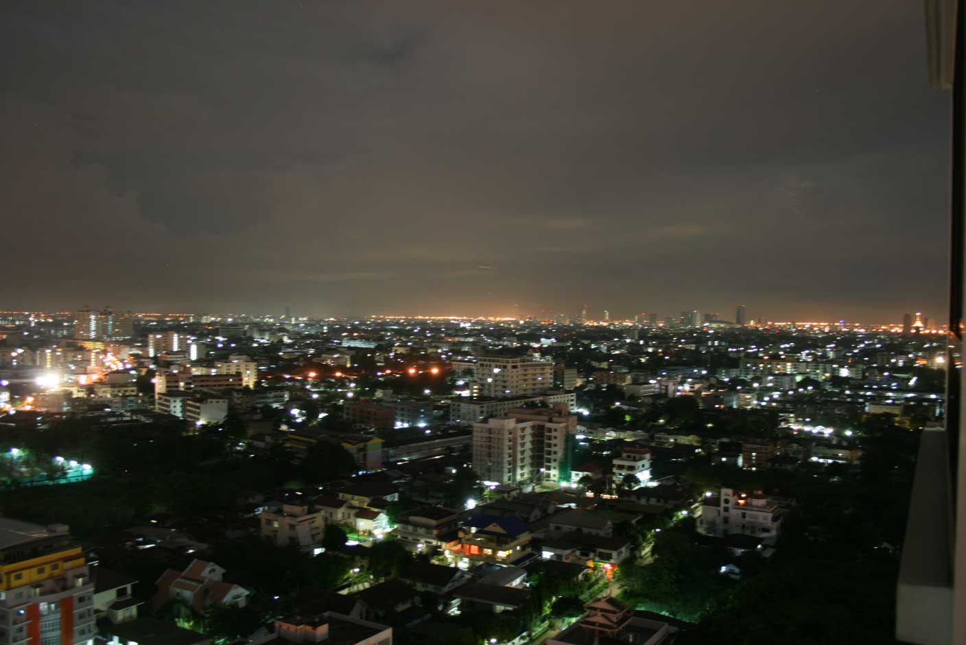 „Albtraum in Thailand“ – „Nightmare in Thailand“